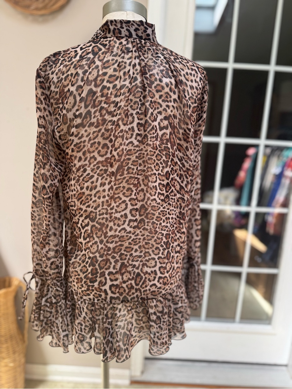 NWT Zara Leopard Print Sheer Ruffle Tie Front Blouse Bell Sleeve Top Brown L - Picture 5 of 9